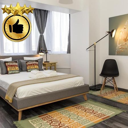 Studio L by MRG Bucarest Esterno foto